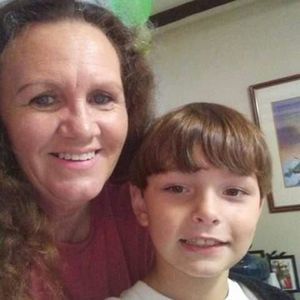 Meet your Posher, Debra